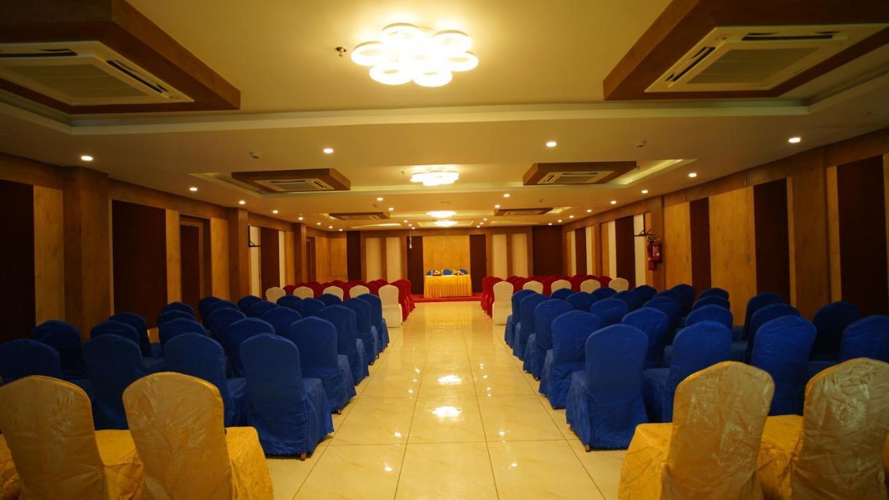 Regenta Central Somnath, Bhalpara Exterior foto