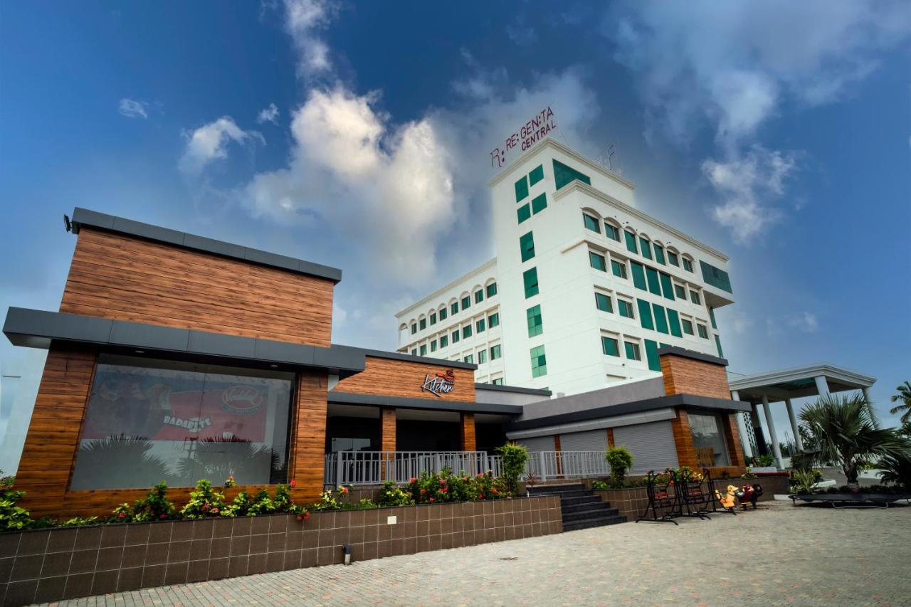 Regenta Central Somnath, Bhalpara Exterior foto
