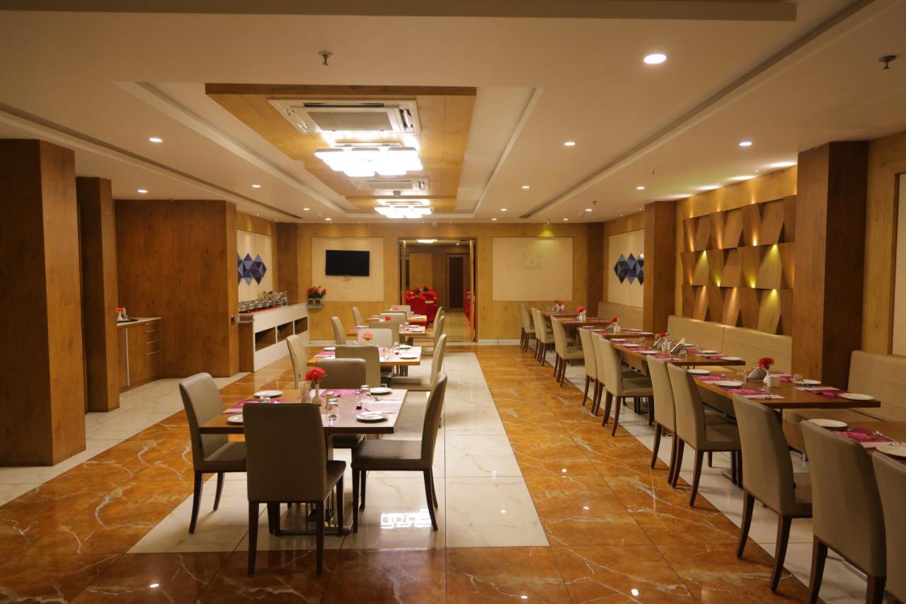 Regenta Central Somnath, Bhalpara Exterior foto